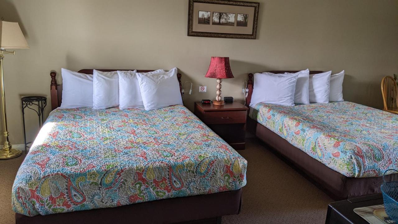 The Meadowlark Inn East Springfield エクステリア 写真
