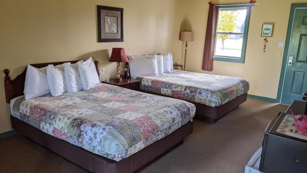 The Meadowlark Inn East Springfield エクステリア 写真
