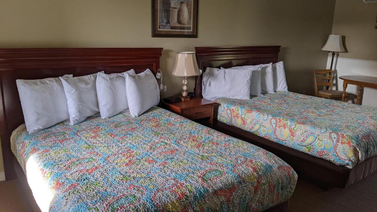 The Meadowlark Inn East Springfield エクステリア 写真