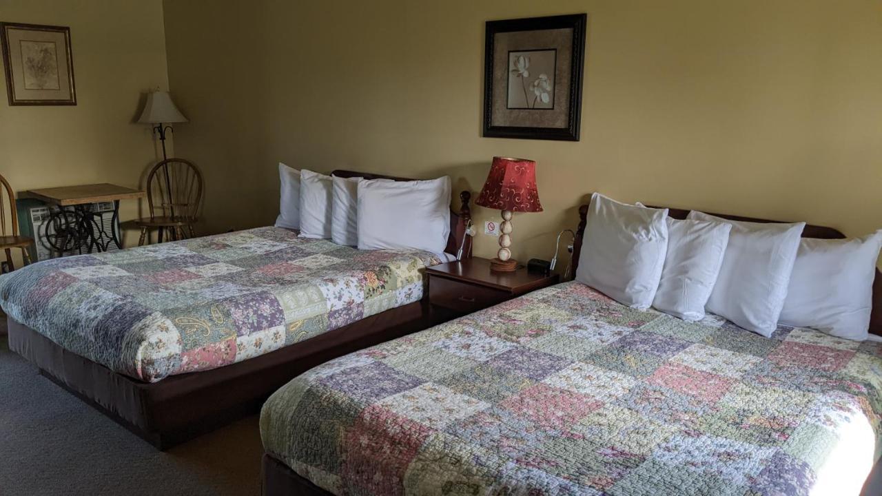 The Meadowlark Inn East Springfield エクステリア 写真