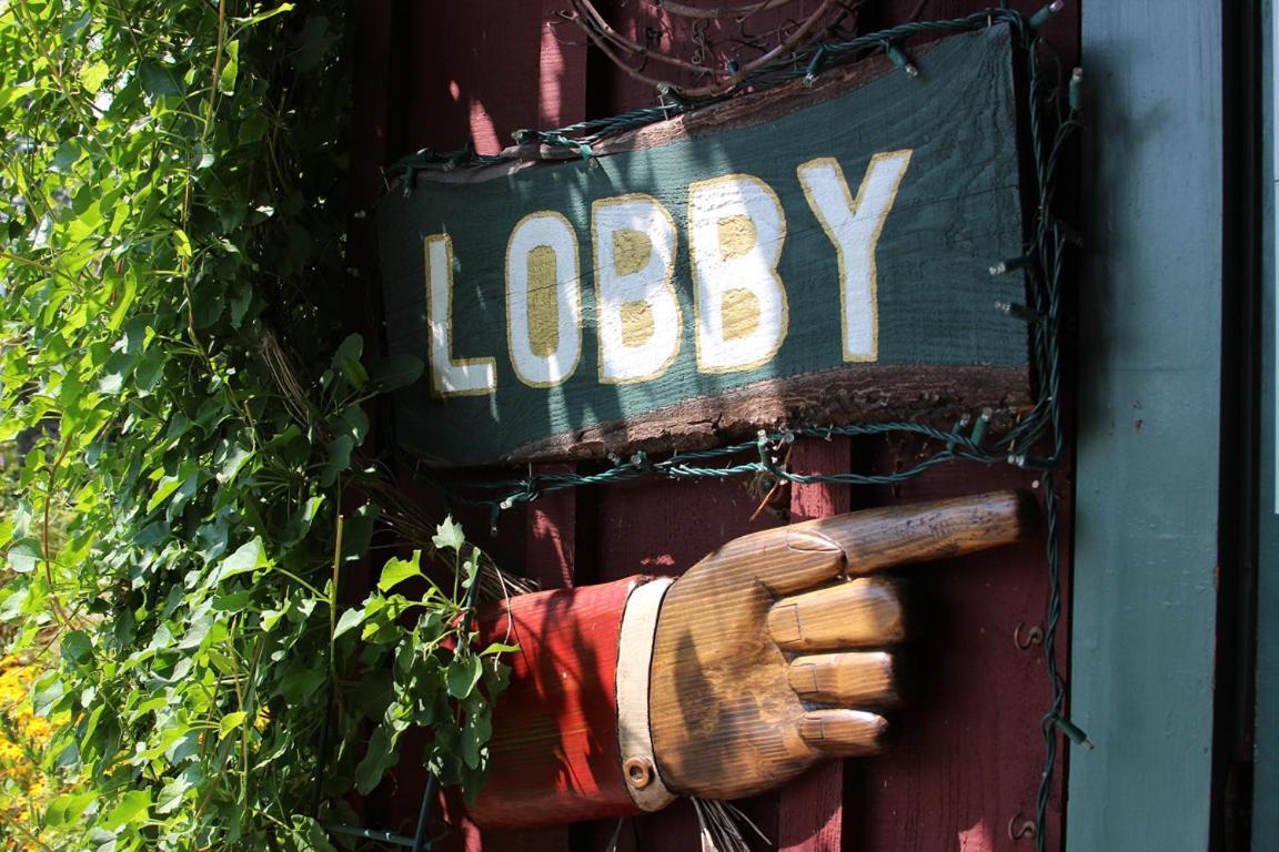 The Meadowlark Inn East Springfield エクステリア 写真